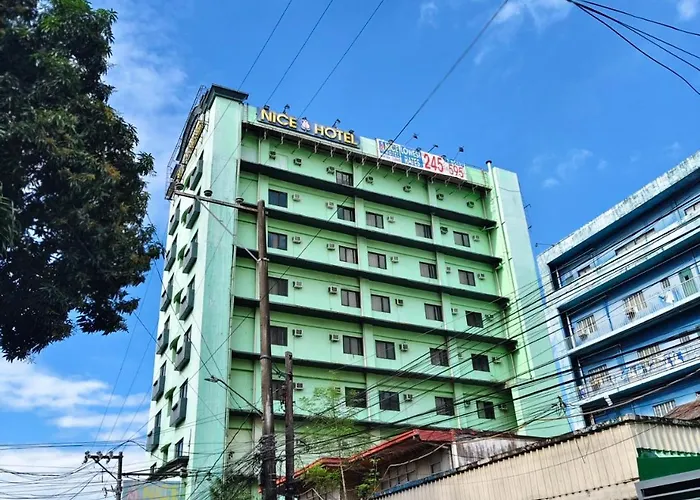 酒店 Aurora Cubao